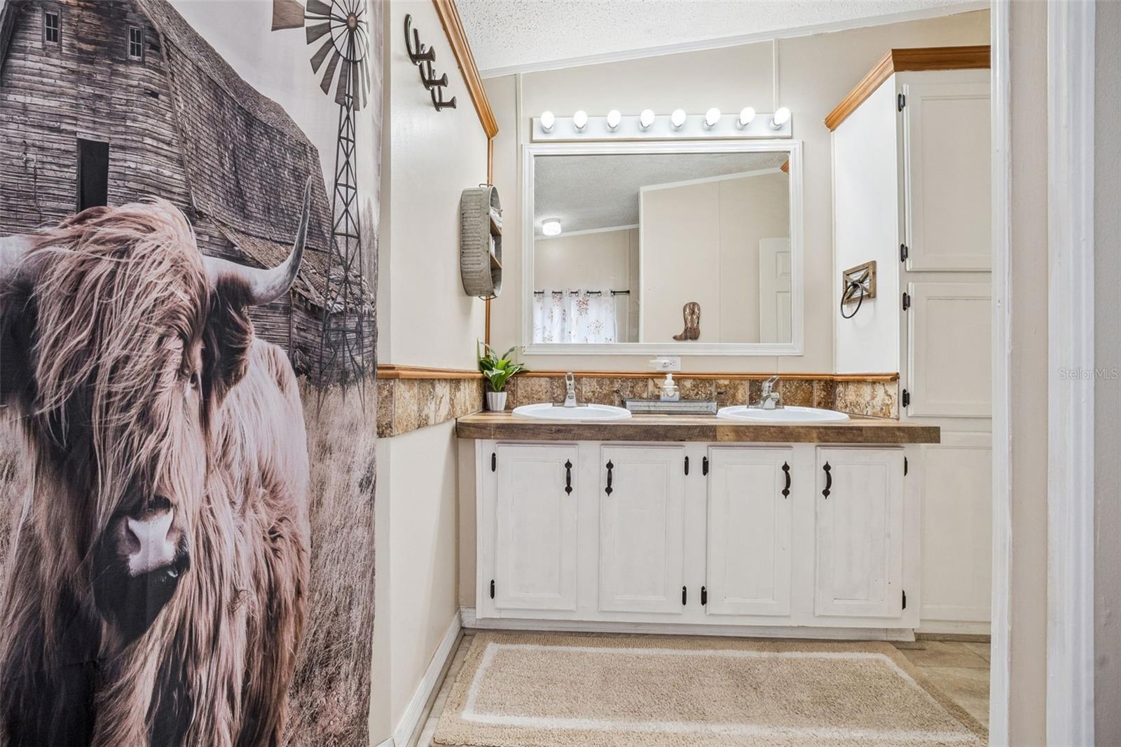 QUAIL RIDGE ESTATES - Residential