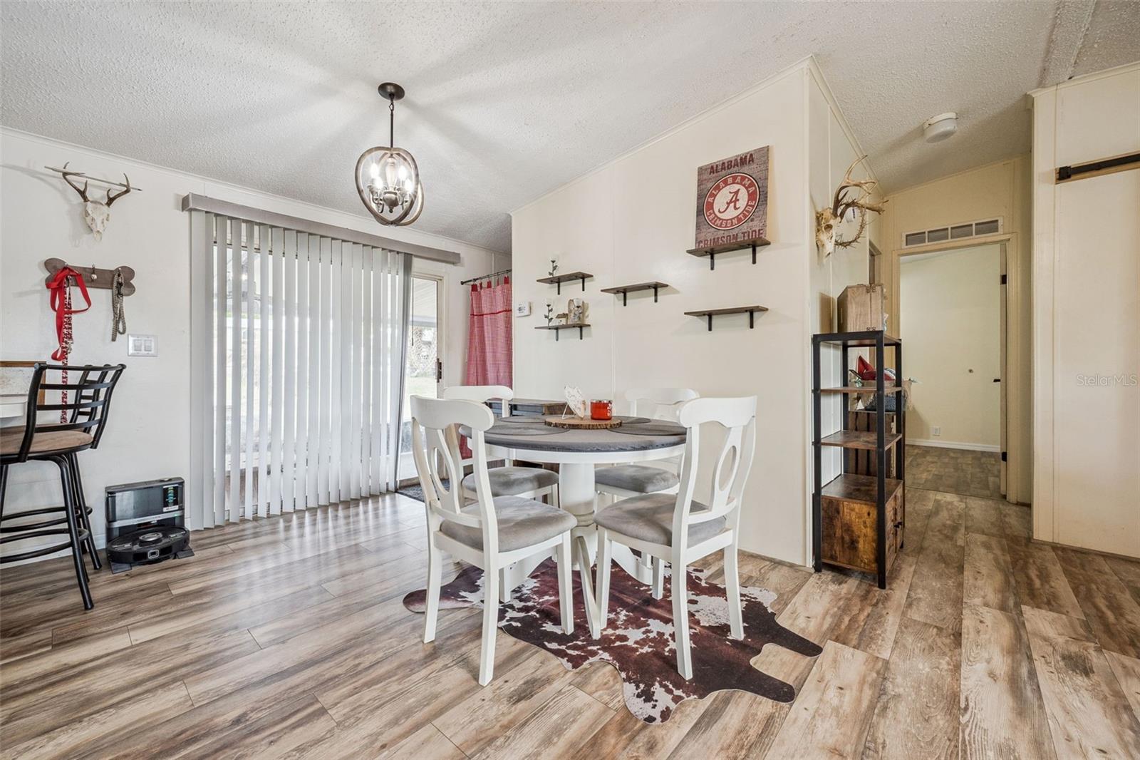 QUAIL RIDGE ESTATES - Residential