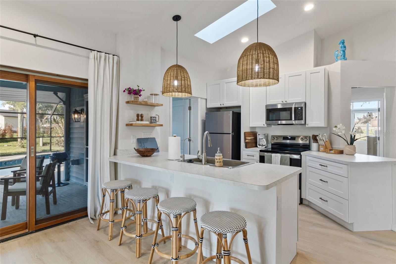 CHARLOTTE PARK - Residential