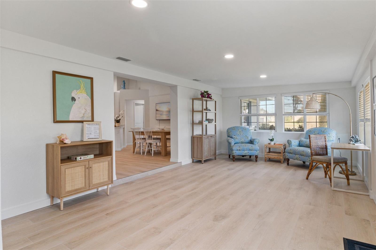 CHARLOTTE PARK - Residential