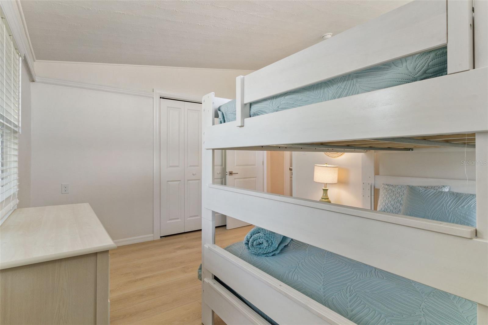 CHARLOTTE PARK - Residential