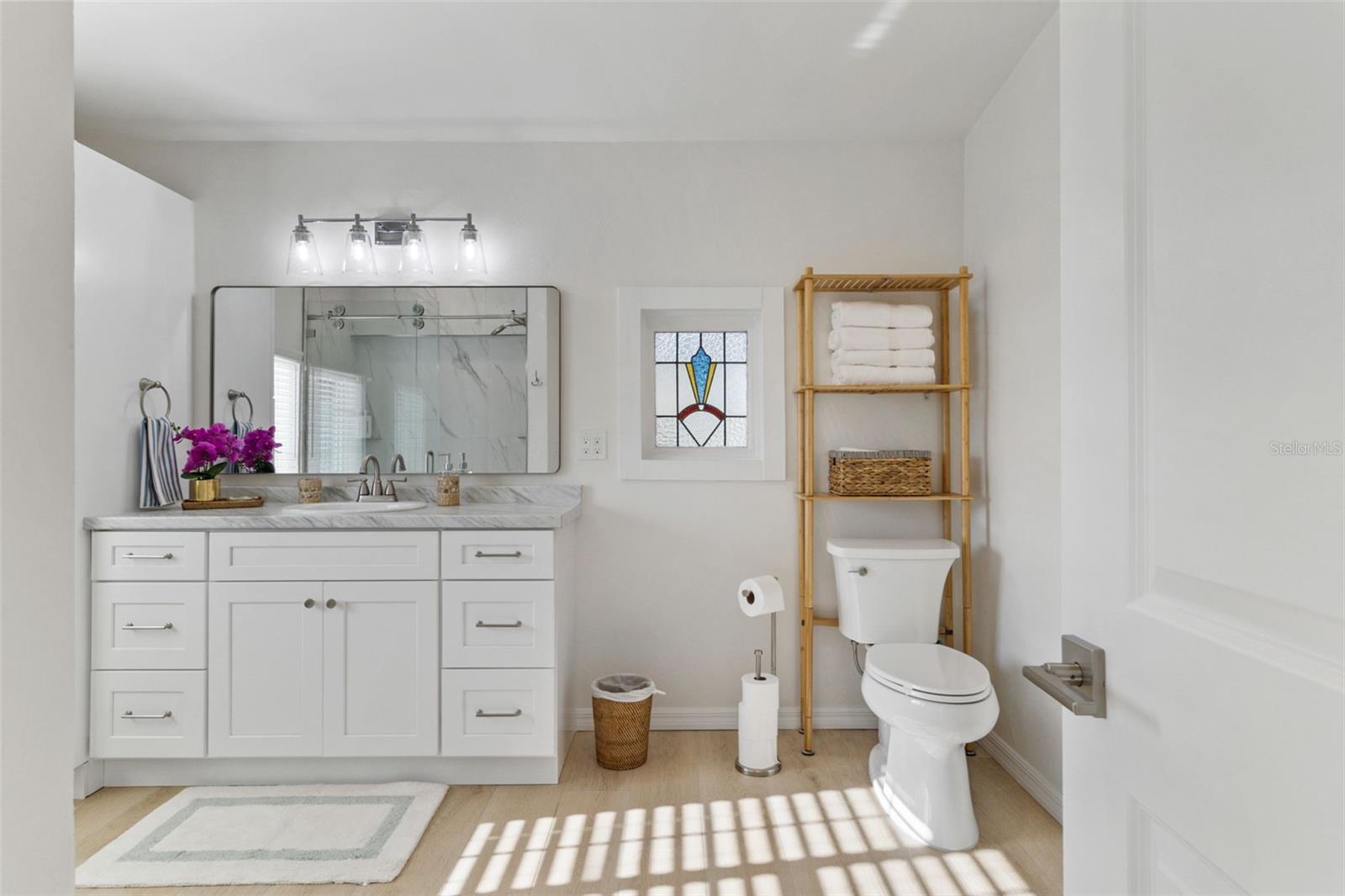 CHARLOTTE PARK - Residential