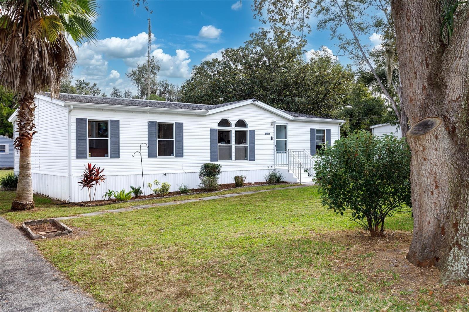 OKAHUMPKA - Residential