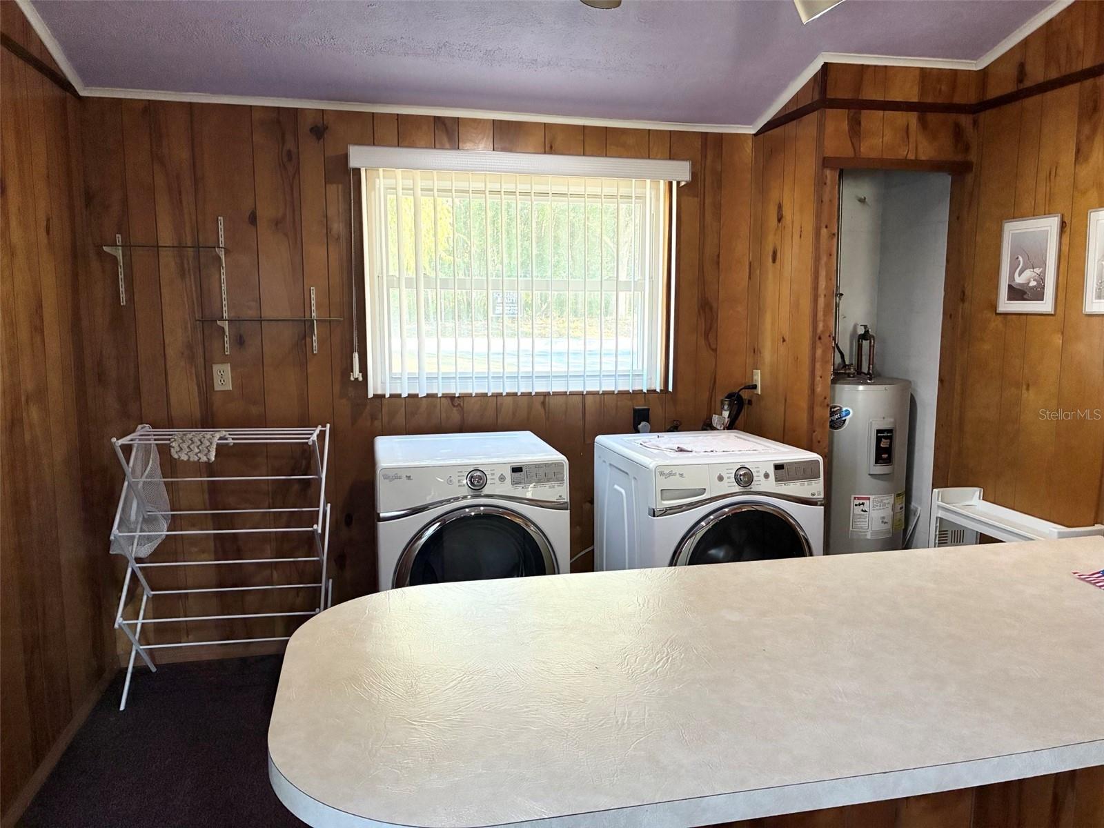 WEST VIEW LAWN - Residential