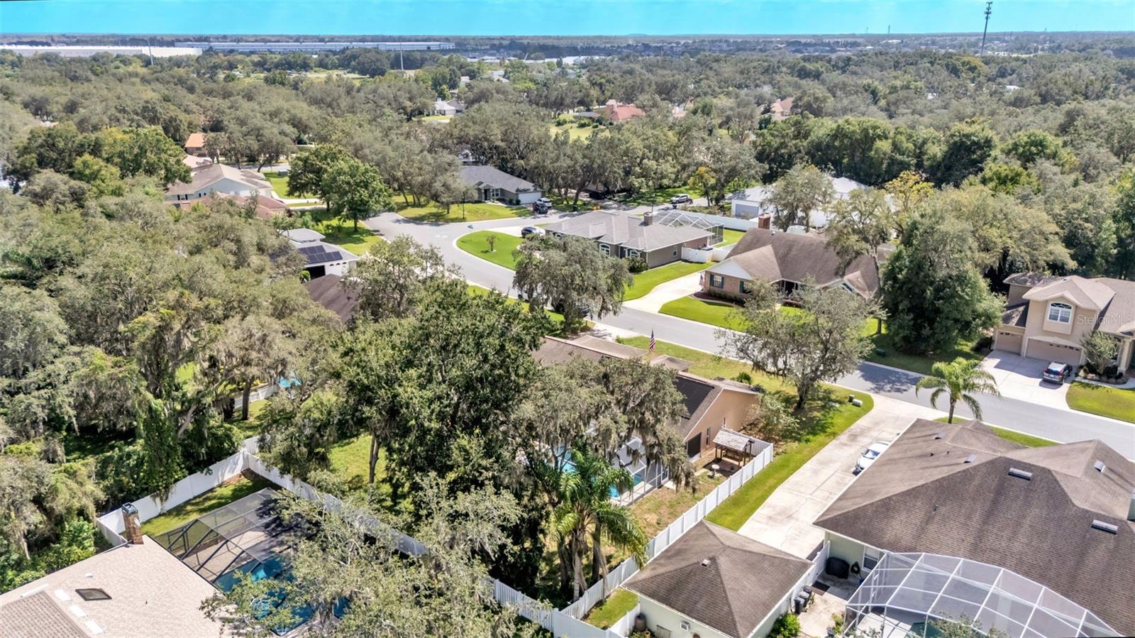 SHERWOOD LAKES - Residential