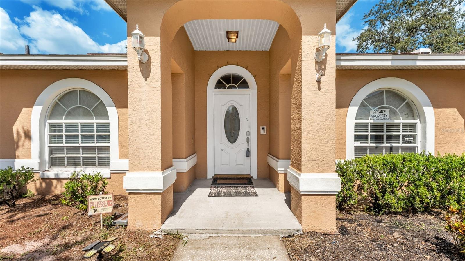 SHERWOOD LAKES - Residential