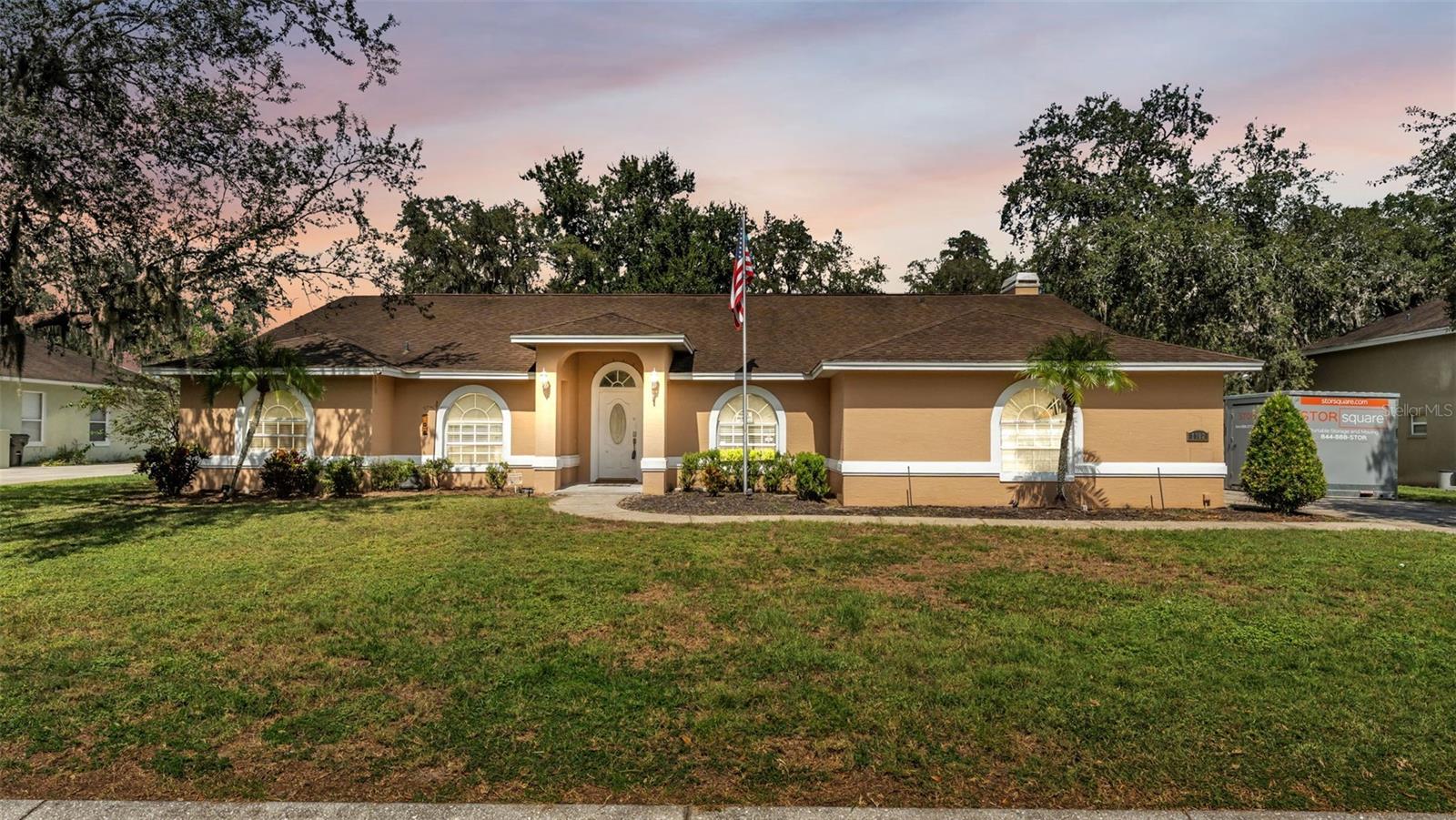 SHERWOOD LAKES - Residential