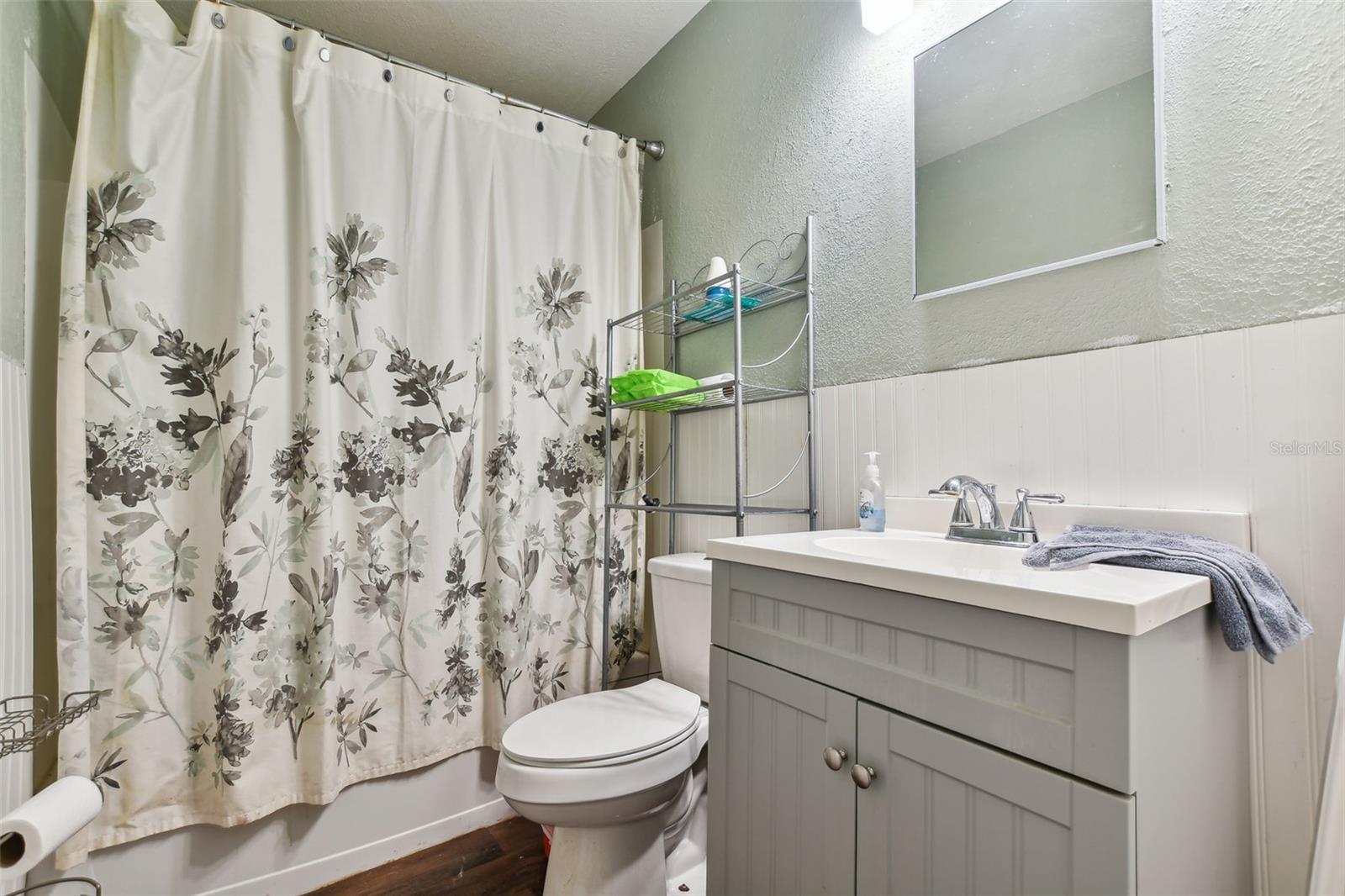 HAMNERS W E WONDERLAND ACRES - Residential