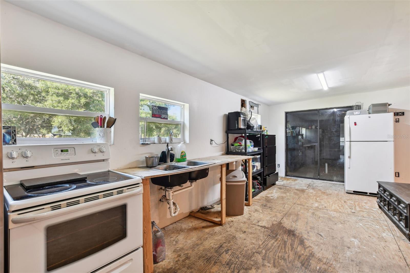 HAMNERS W E WONDERLAND ACRES - Residential