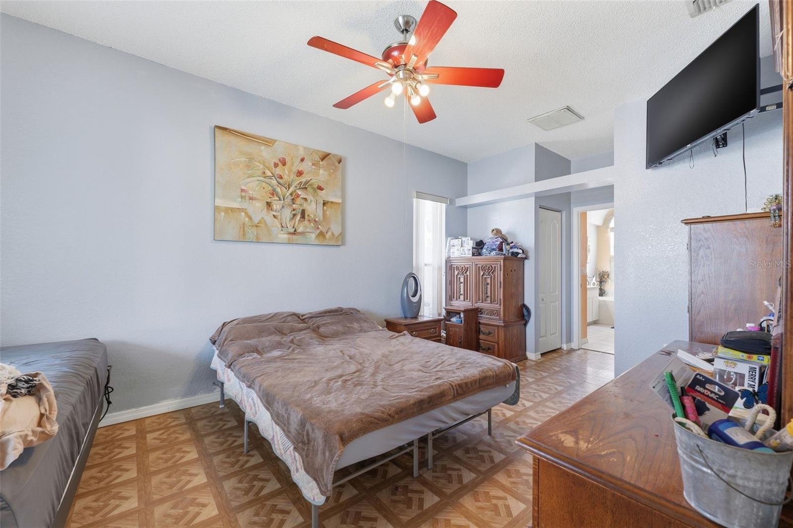 SPRING HILL - Residential