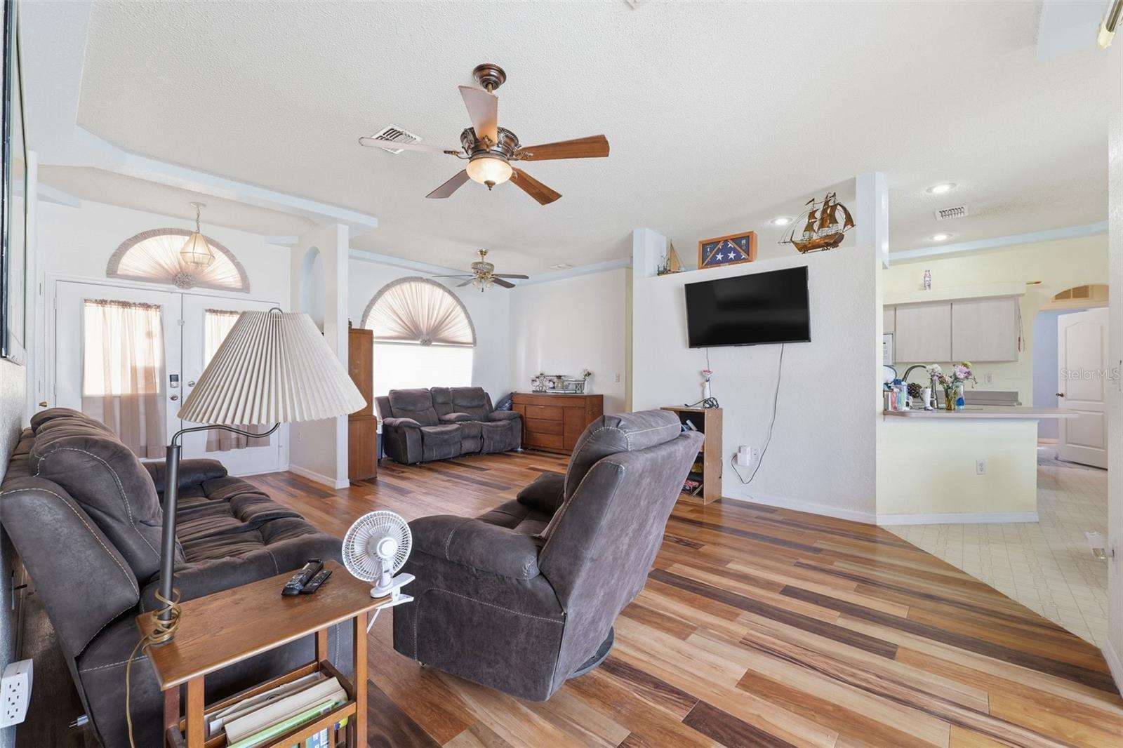 SPRING HILL - Residential