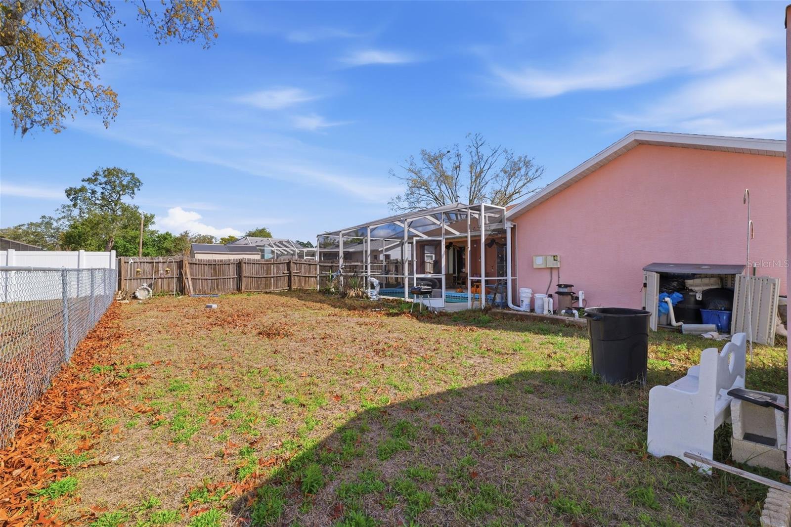 SPRING HILL - Residential