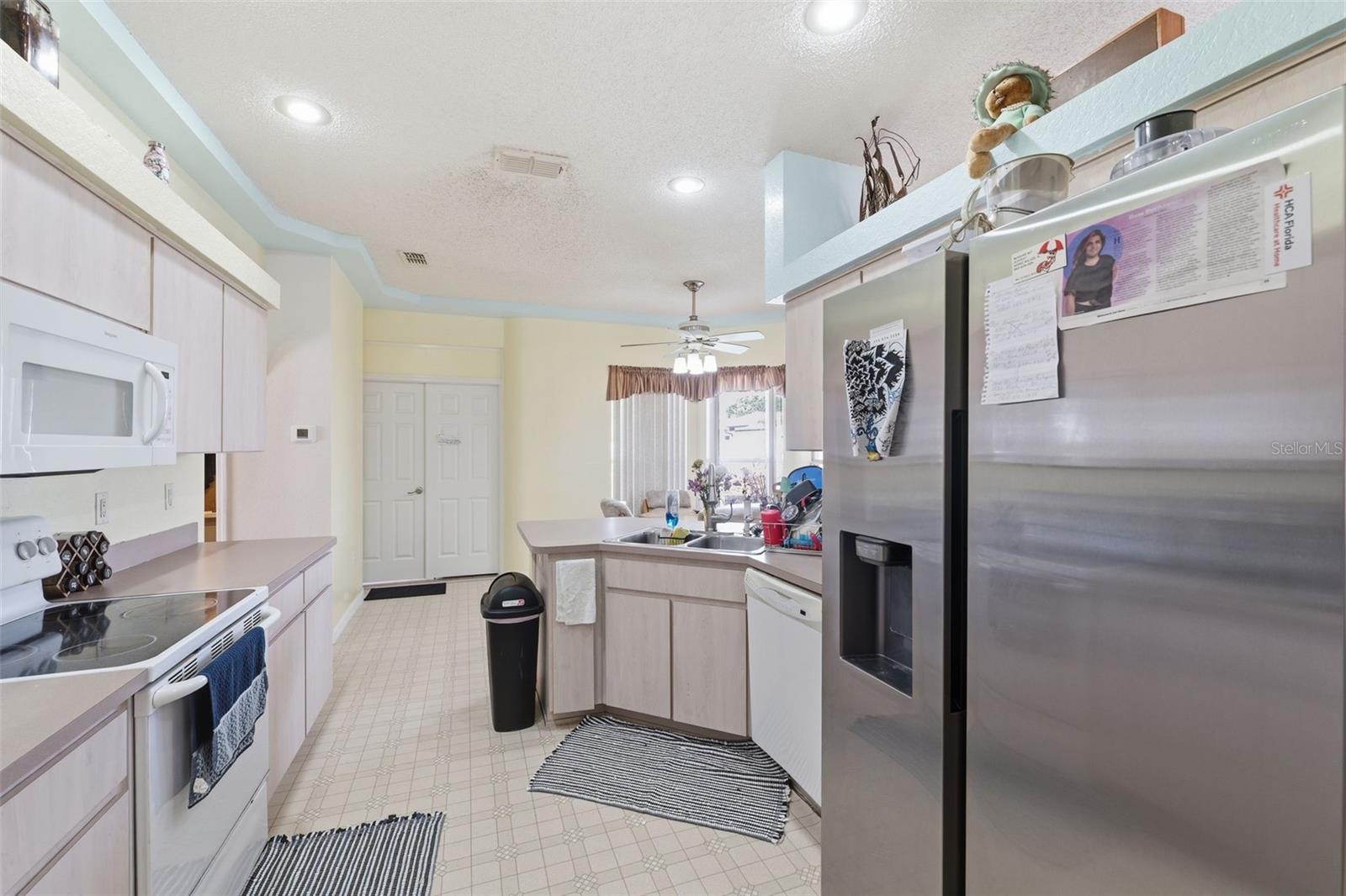 SPRING HILL - Residential