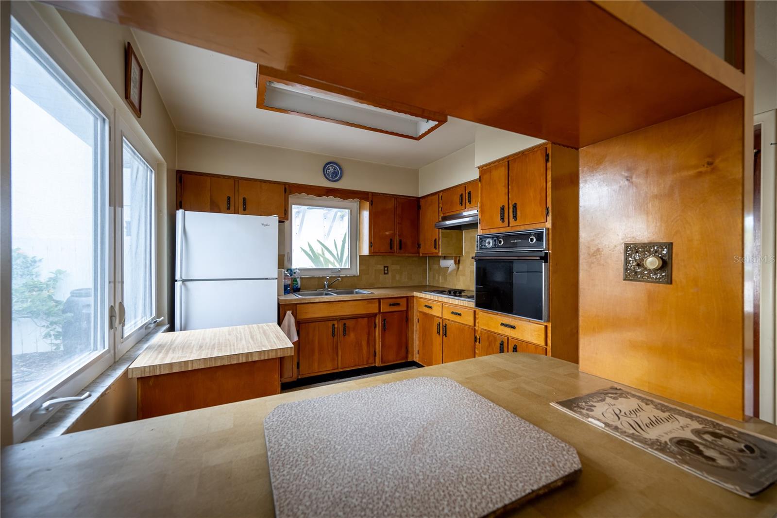 PASADENA SHORES - Residential