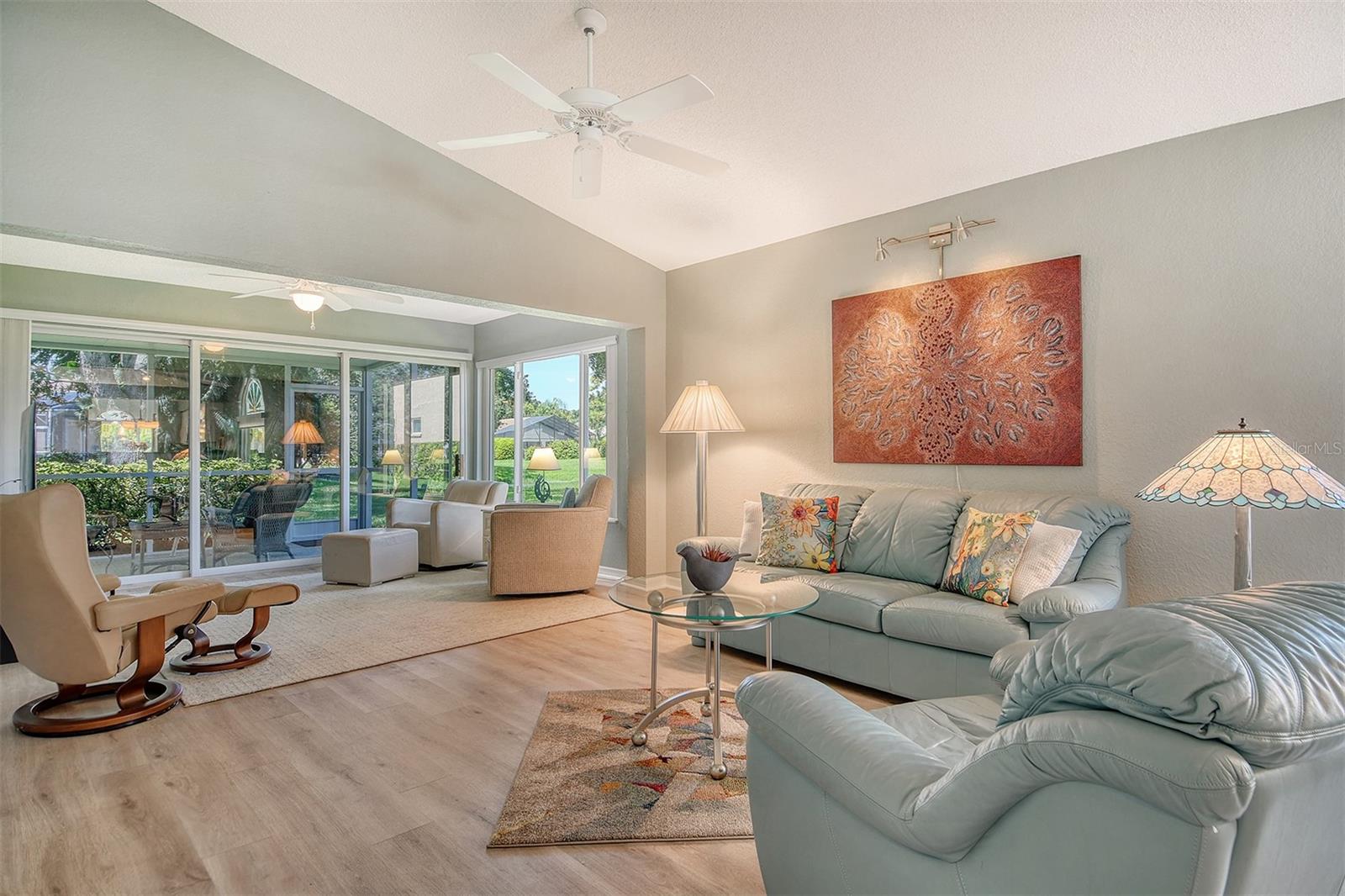 PINEHURST VILLAGE SEC 1 PH B&G - Residential