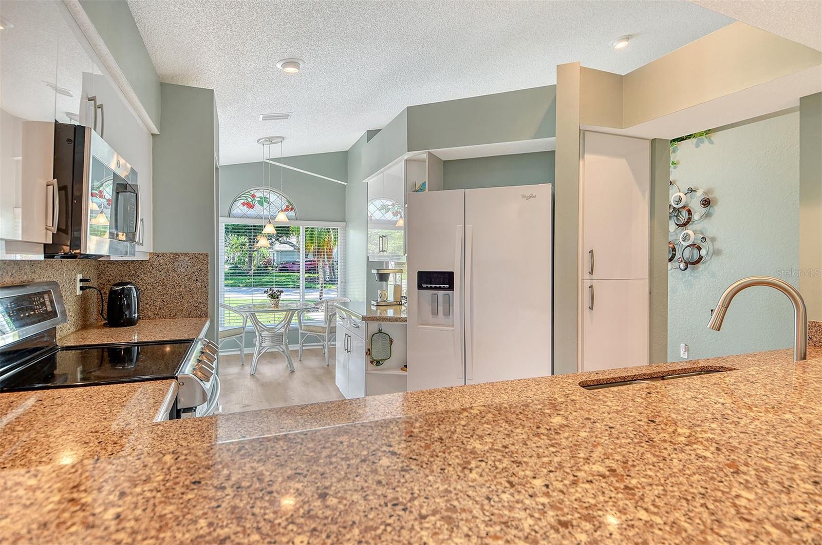 PINEHURST VILLAGE SEC 1 PH B&G - Residential