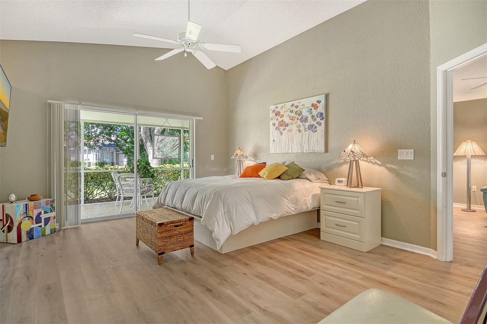 PINEHURST VILLAGE SEC 1 PH B&G - Residential