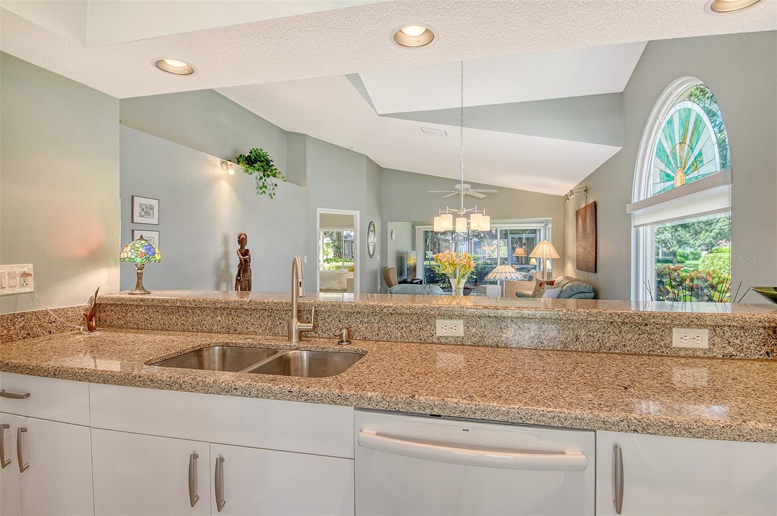 PINEHURST VILLAGE SEC 1 PH B&G - Residential