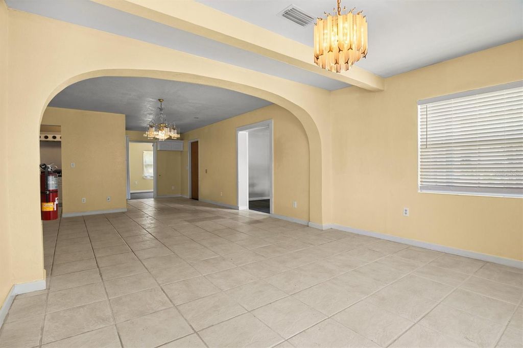 Photo of 844 Chamberlain Boulevard, Wauchula, FL 33873 (MLS # S5150407)