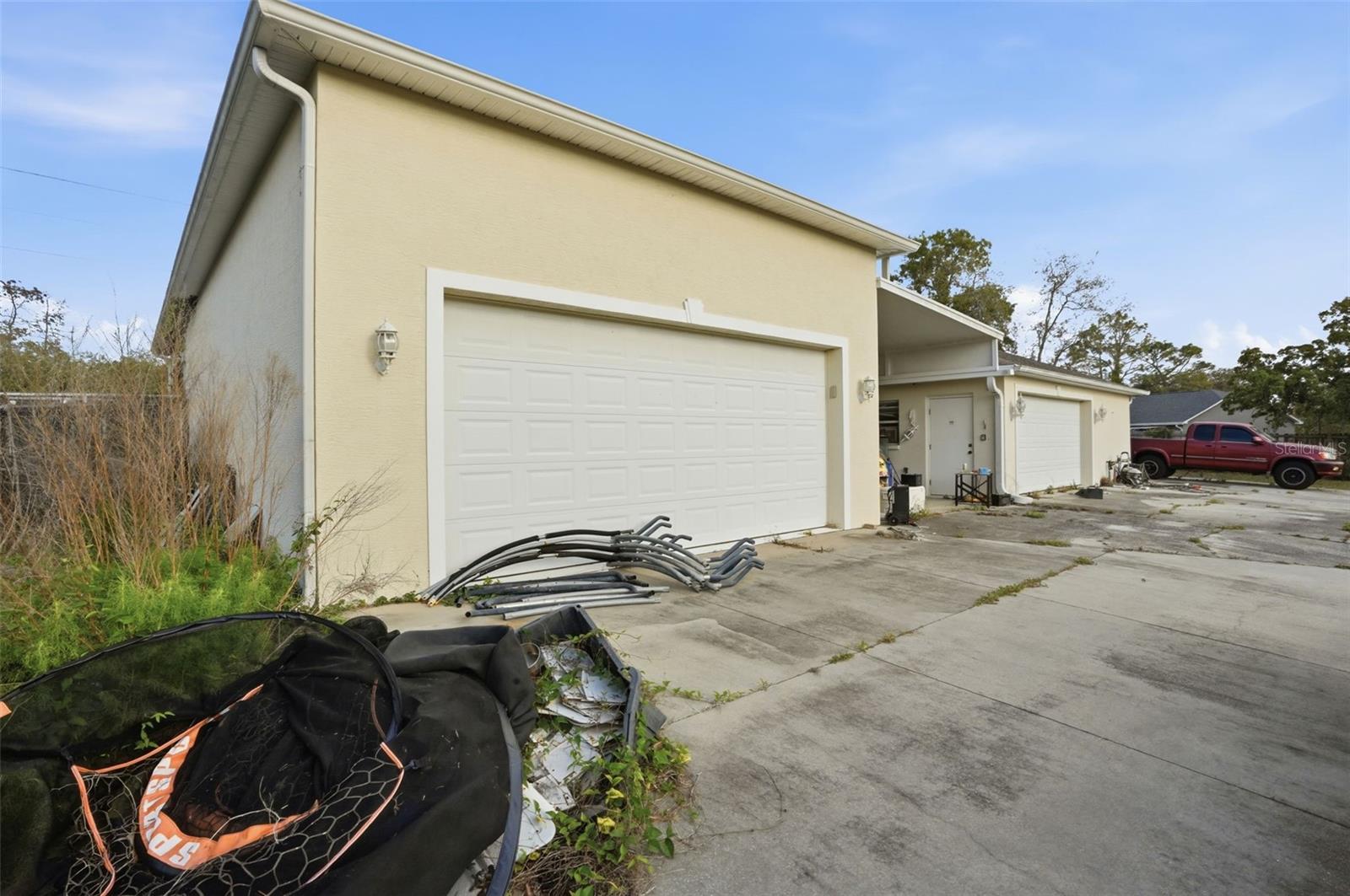 ROYAL HIGHLANDS - Residential