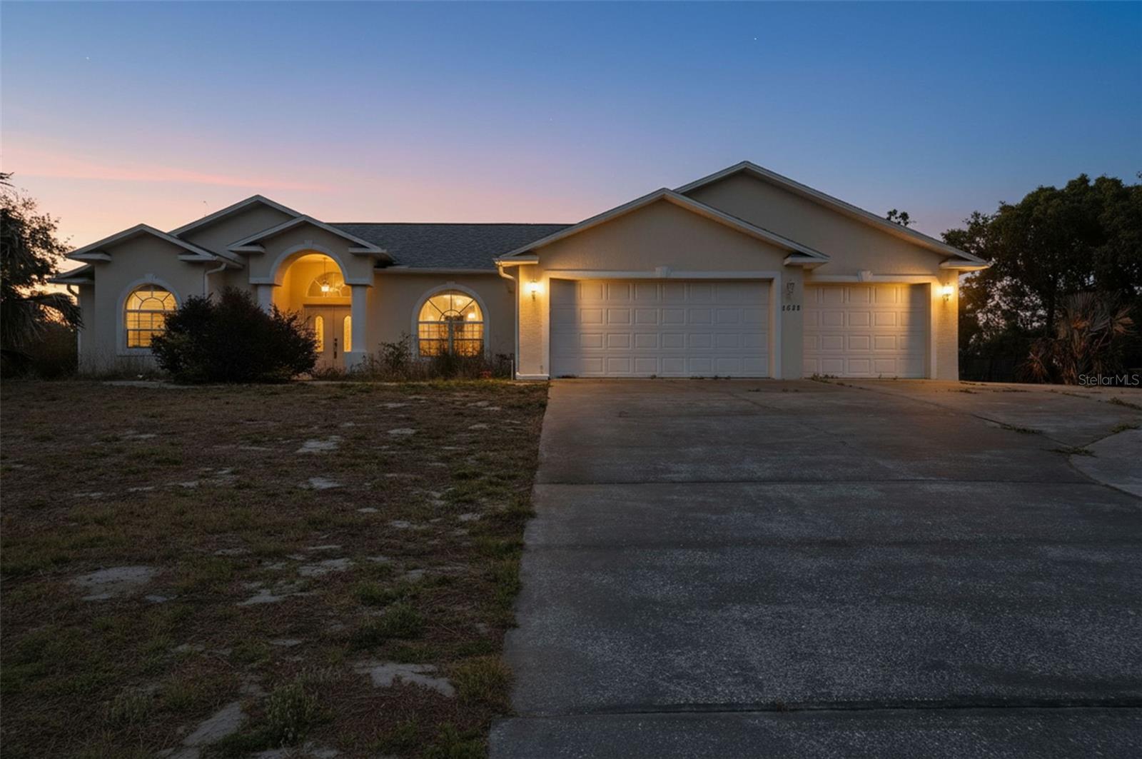 ROYAL HIGHLANDS - Residential