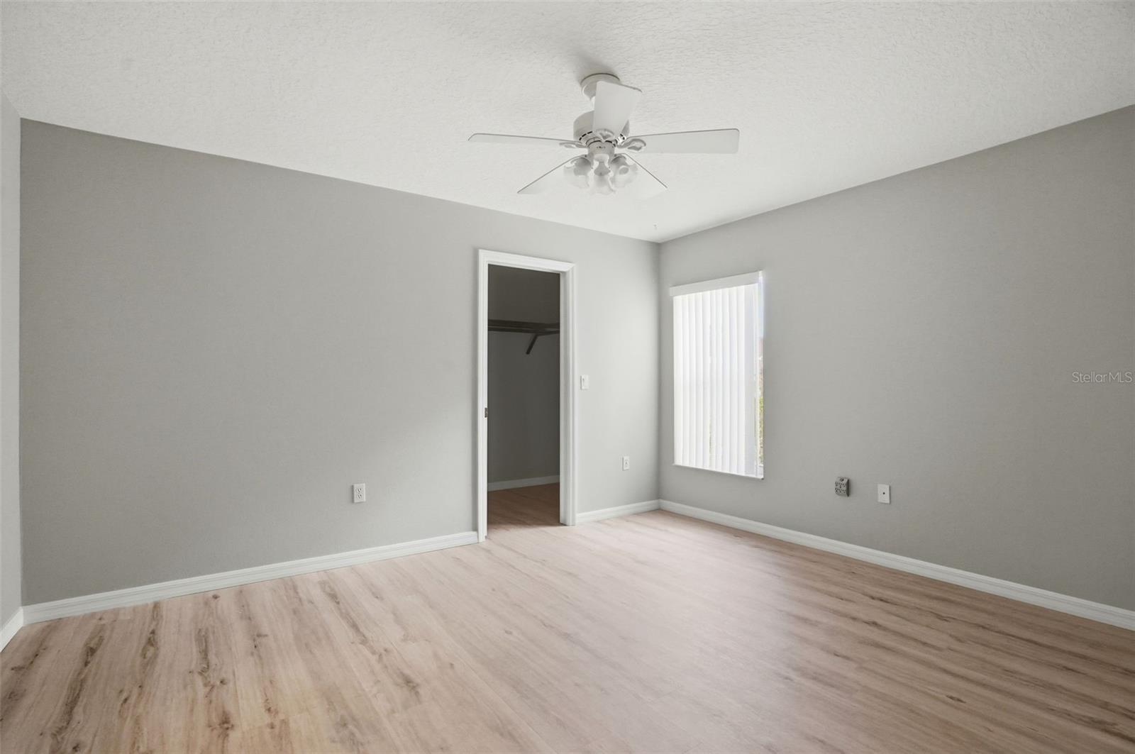 ROYAL HIGHLANDS - Residential