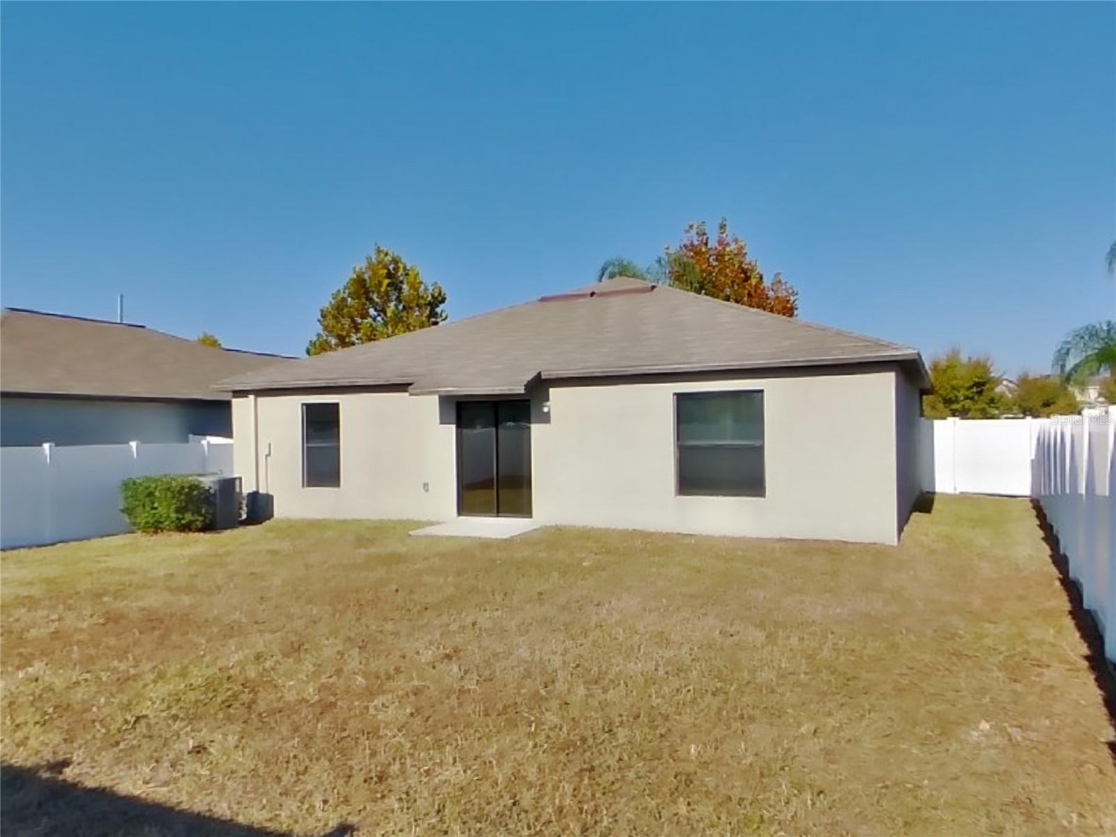 CARLTON LAKES WEST PH 1 & - Residential Lease