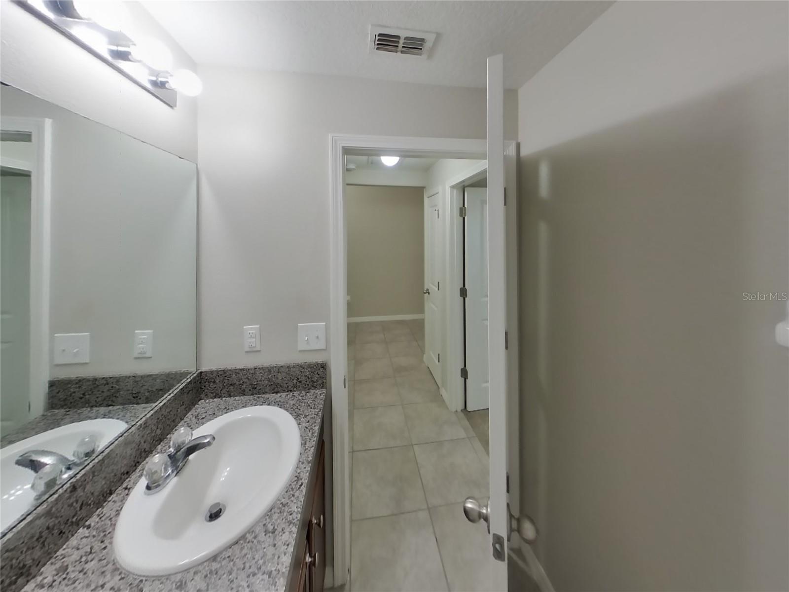 CARLTON LAKES WEST PH 1 & - Residential Lease