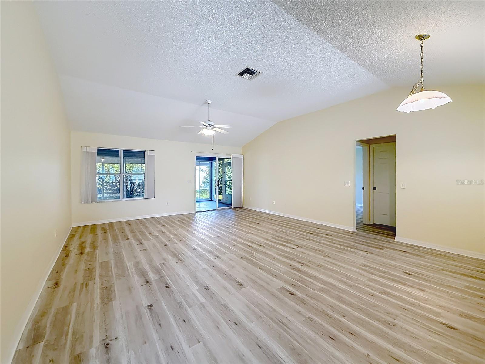 VILLAGES SUMTER - Residential