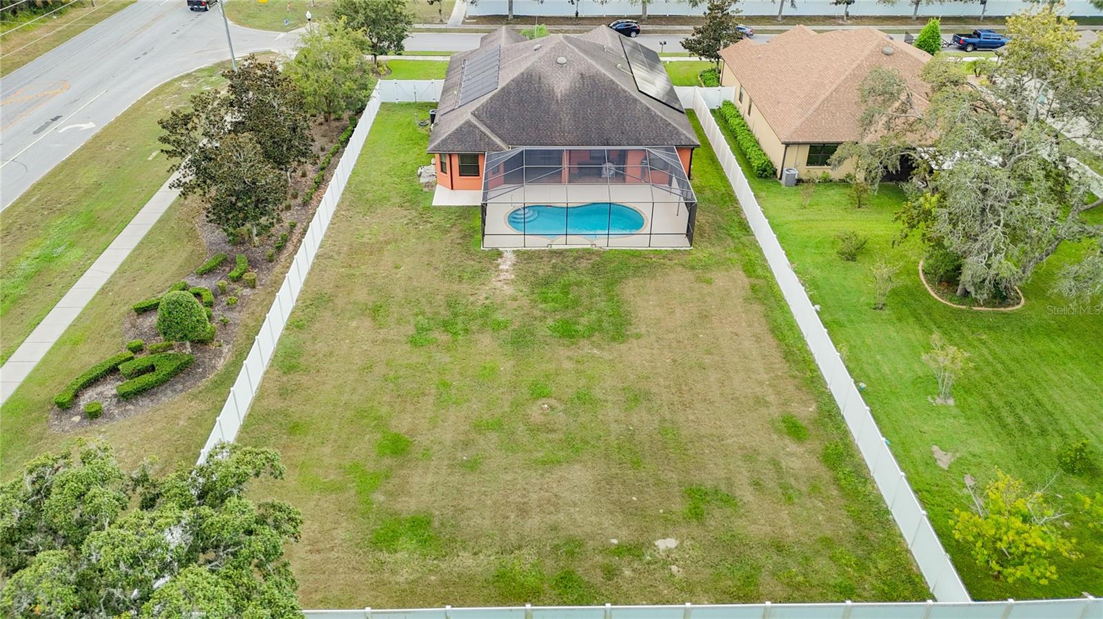 CROWN POINTE - Residential