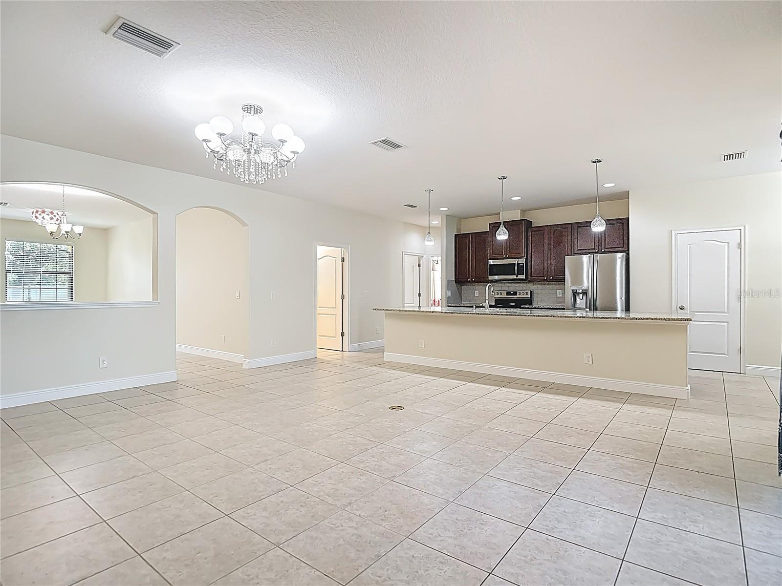 CROWN POINTE - Residential