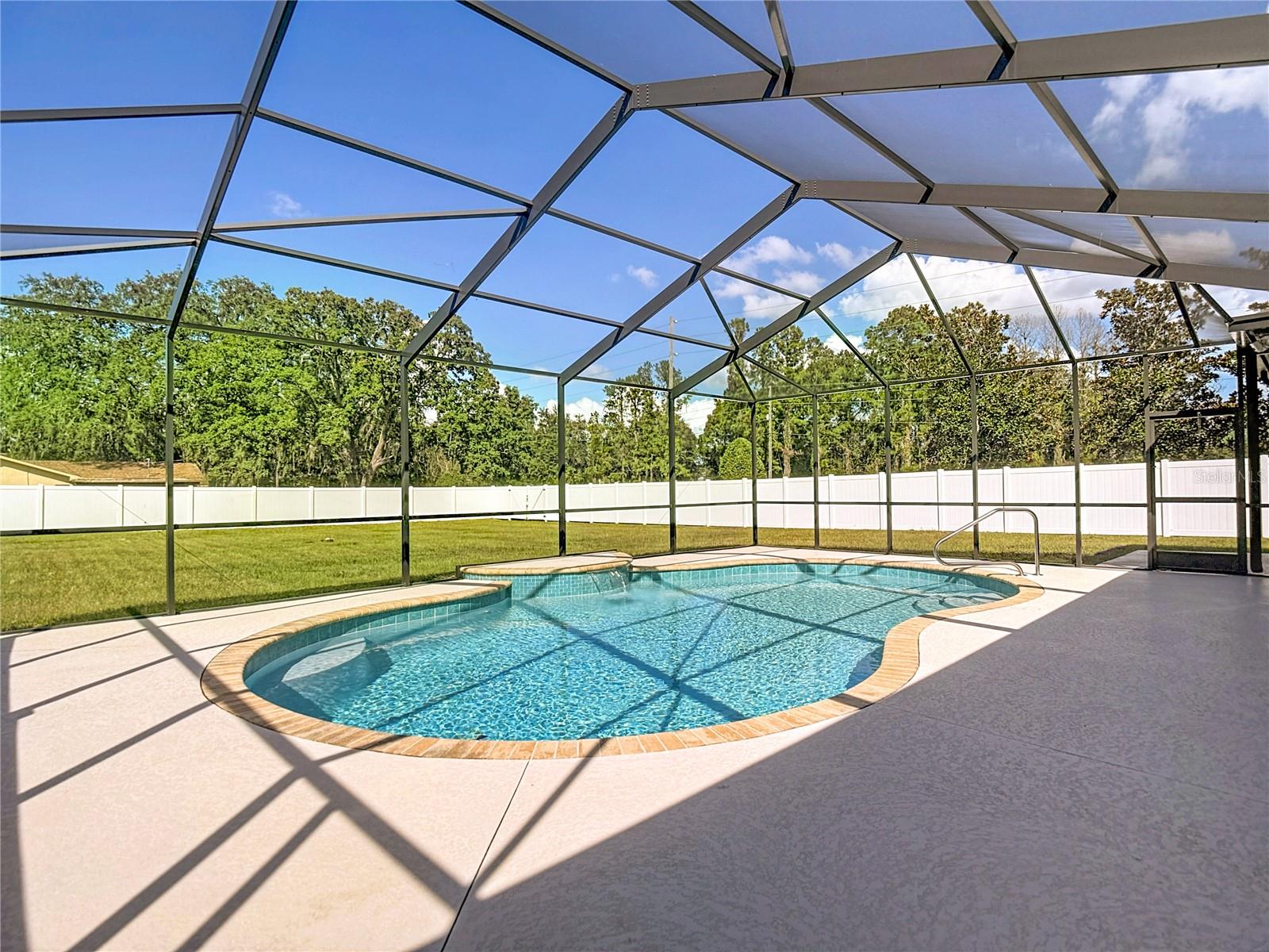 CROWN POINTE - Residential