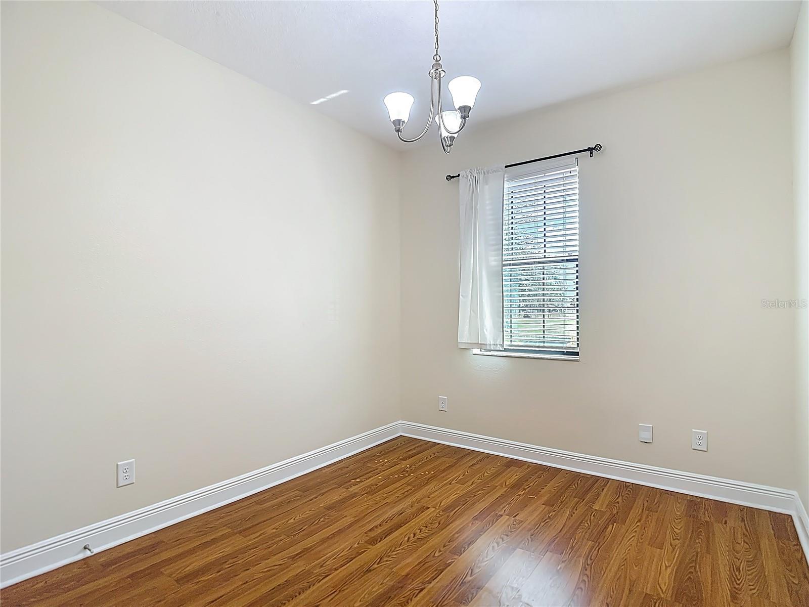 CROWN POINTE - Residential