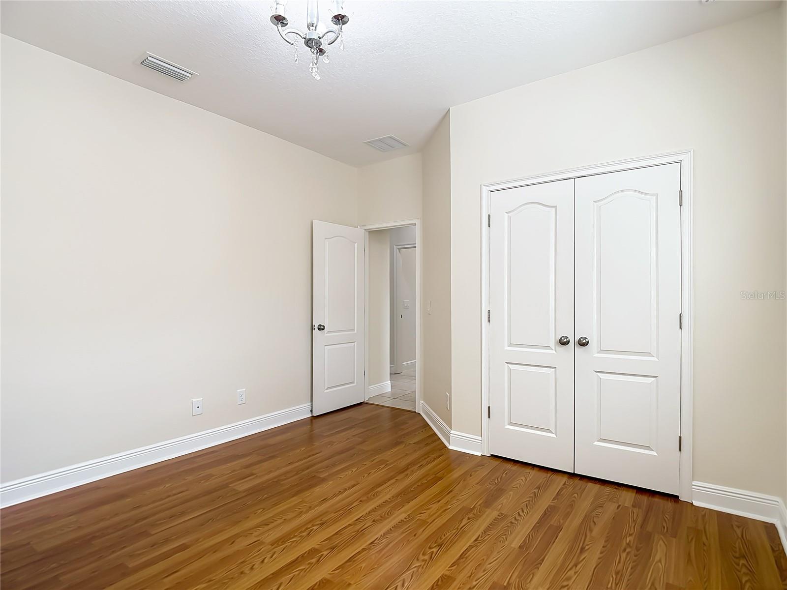 CROWN POINTE - Residential