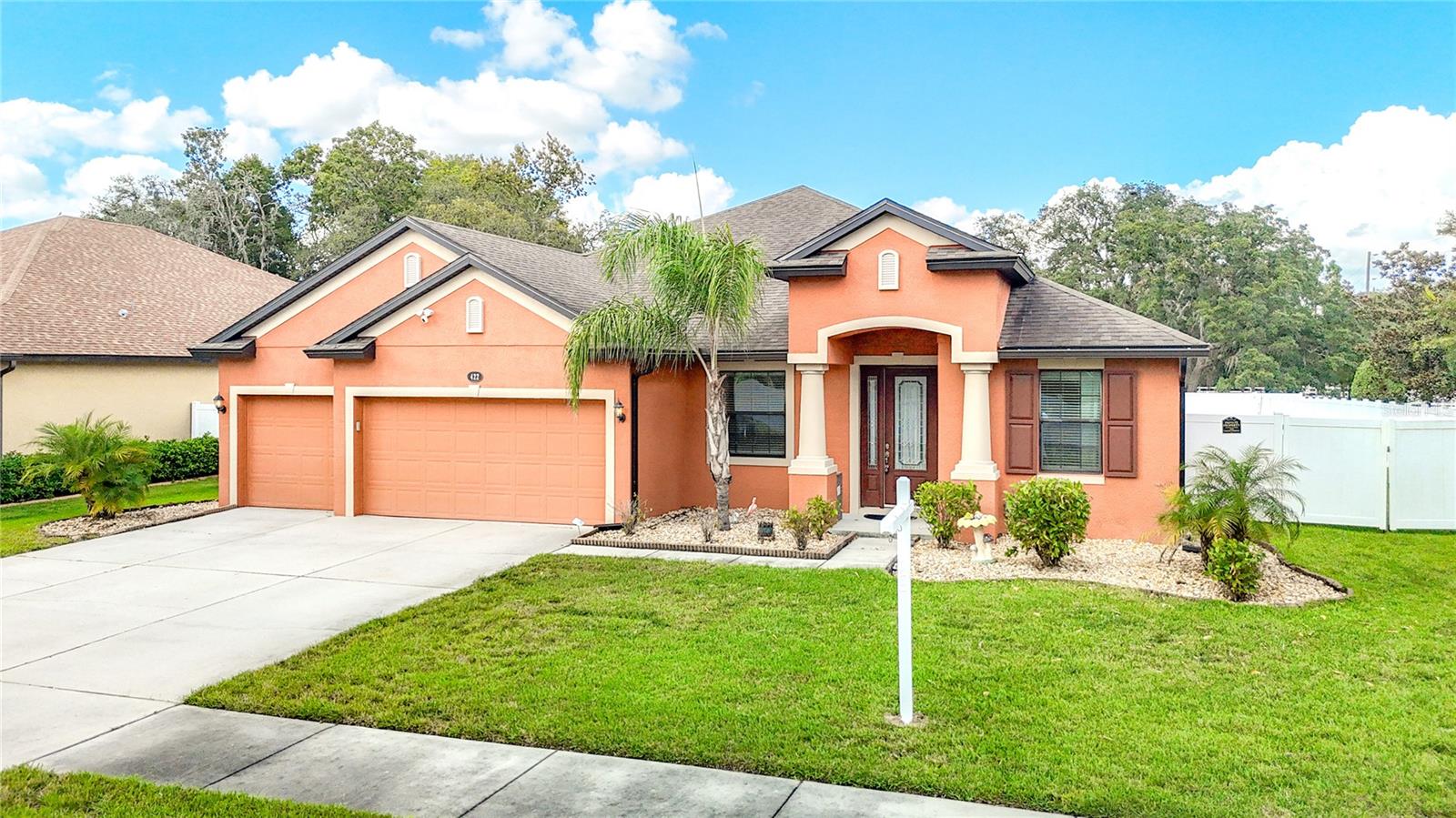 422 CHALLICE DRIVE