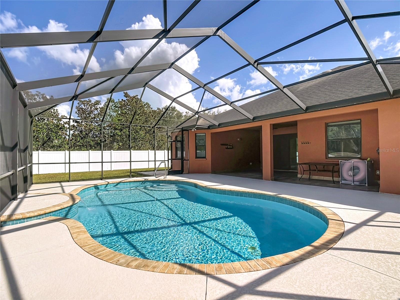 CROWN POINTE - Residential