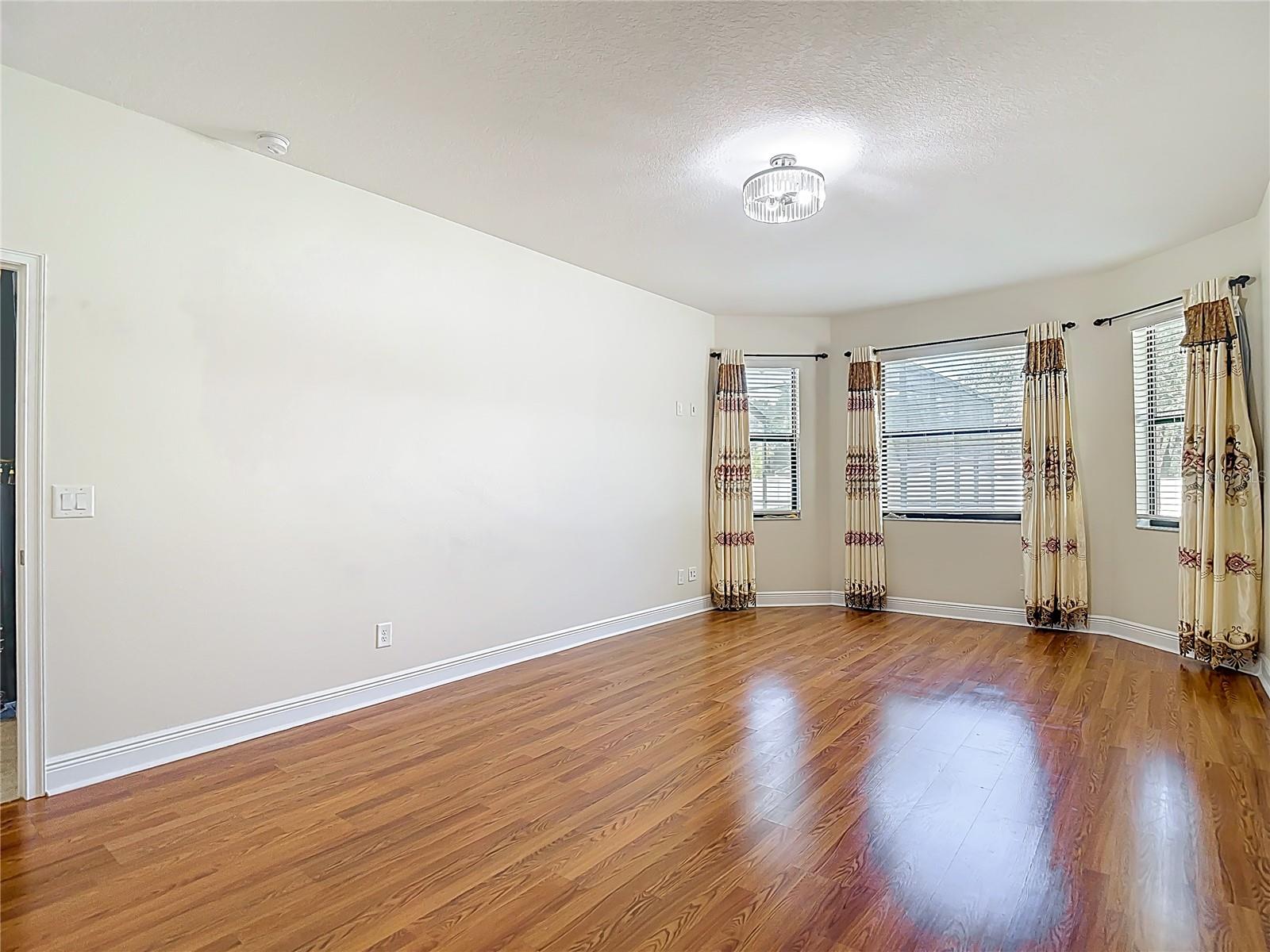 CROWN POINTE - Residential