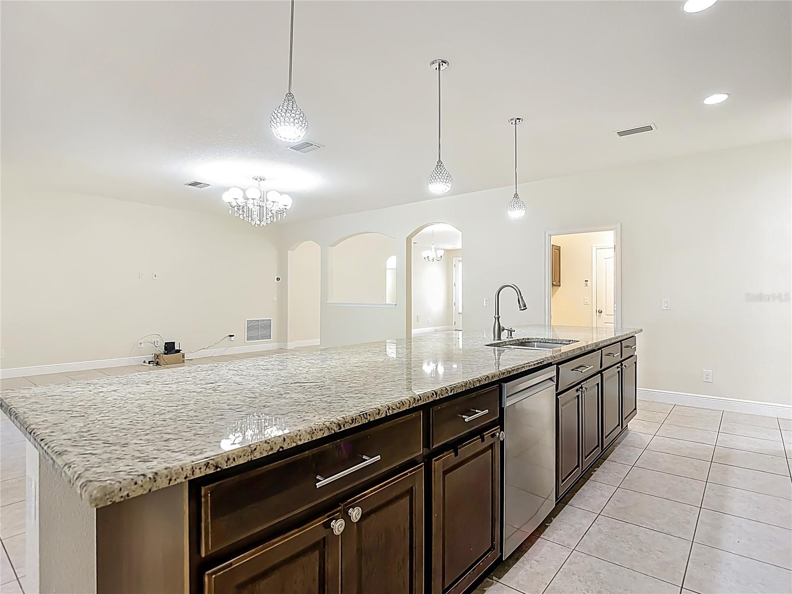 CROWN POINTE - Residential