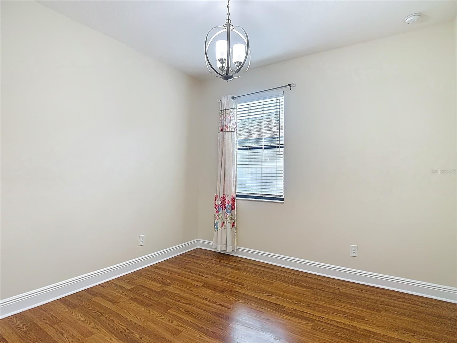 CROWN POINTE - Residential