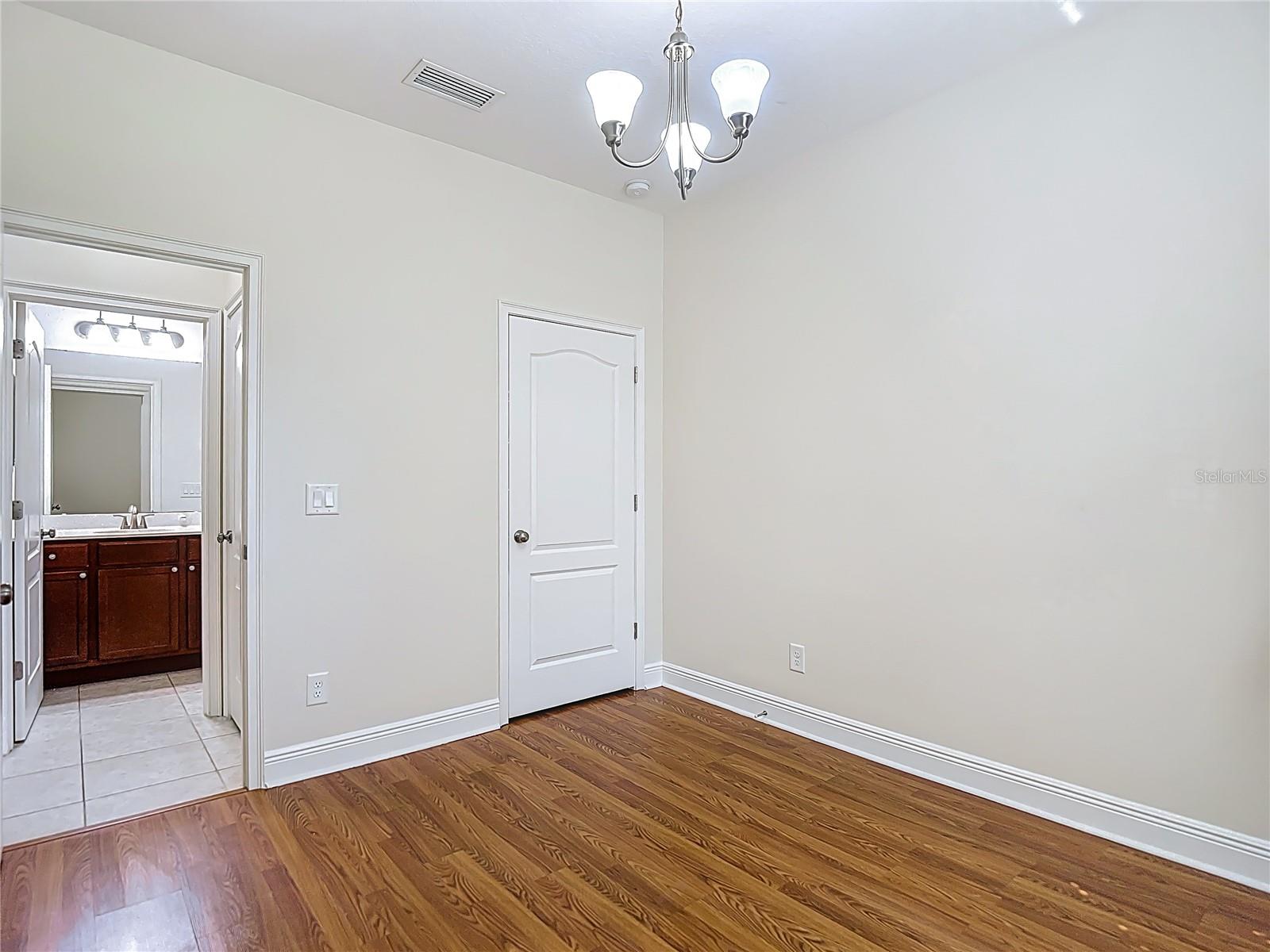 CROWN POINTE - Residential