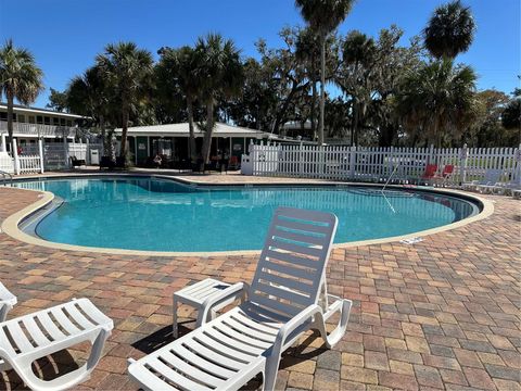 A home in HOMOSASSA