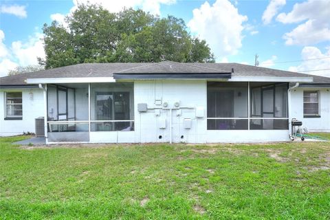 A home in WINTER HAVEN