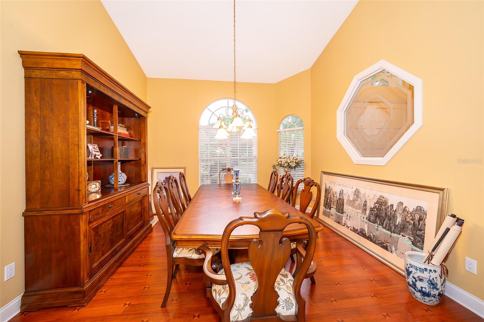 MARKHAM MEADOWS - Residential