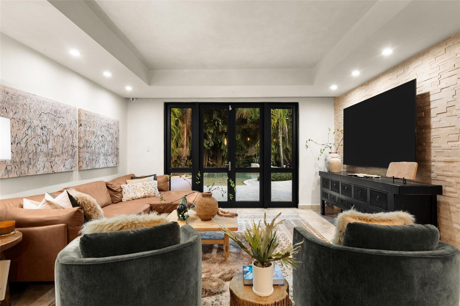 DORADO BEACH EAST - Residential