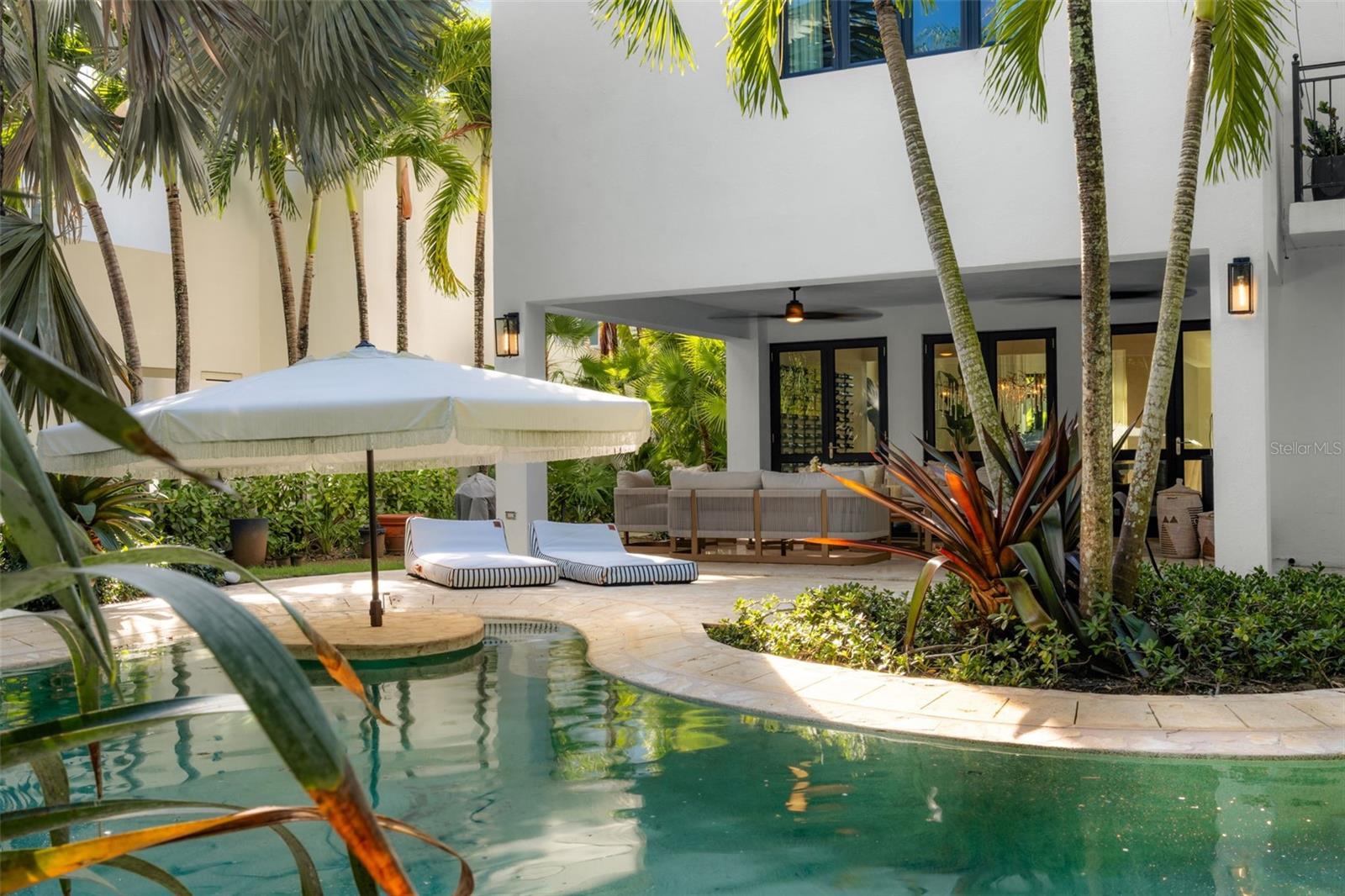 DORADO BEACH EAST - Residential