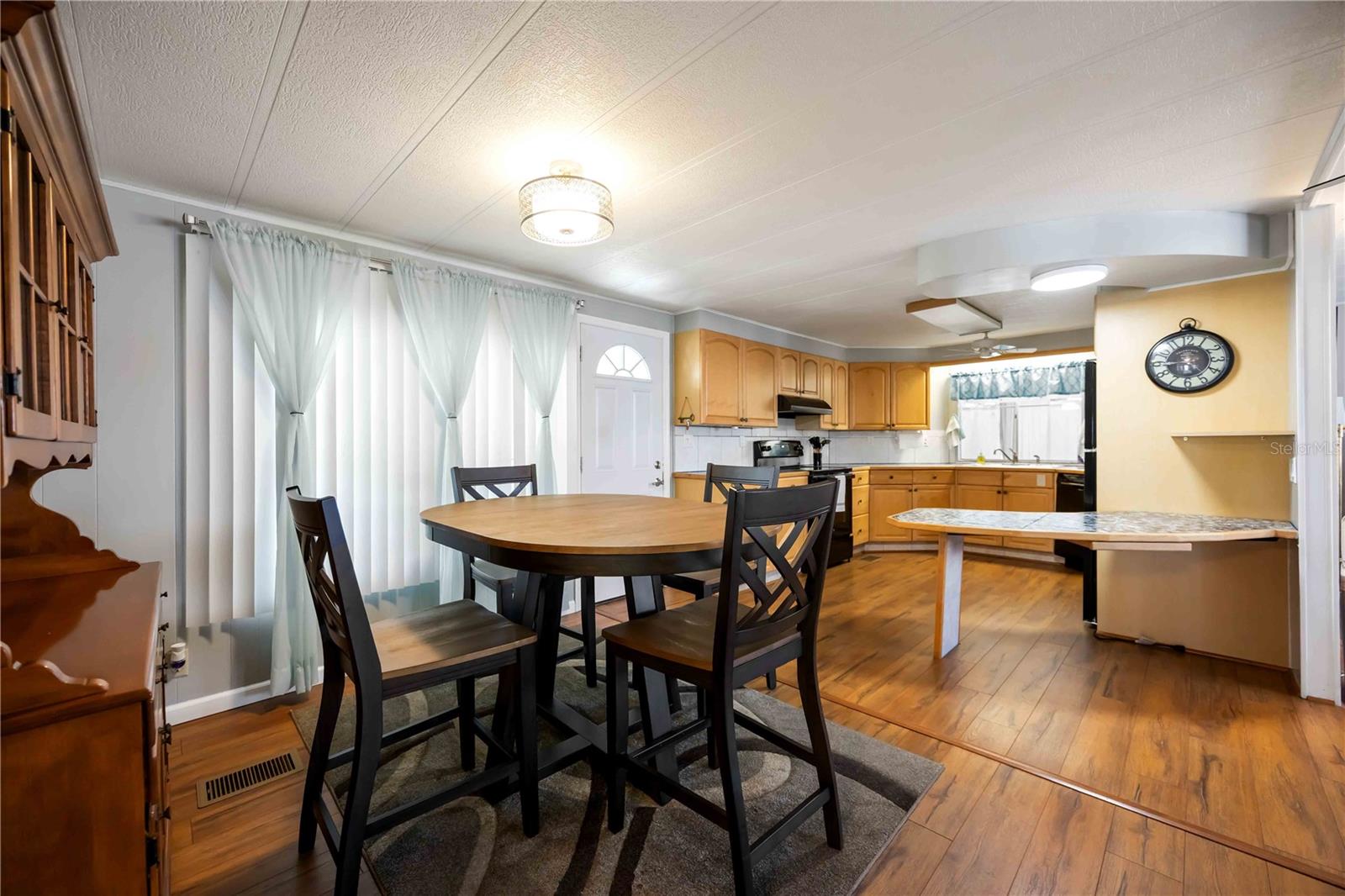 EAGLE POINT MHP - Residential