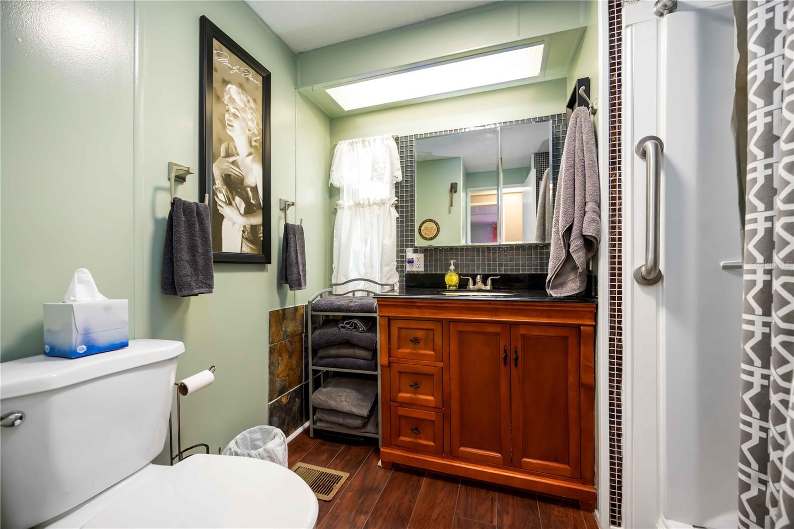 EAGLE POINT MHP - Residential