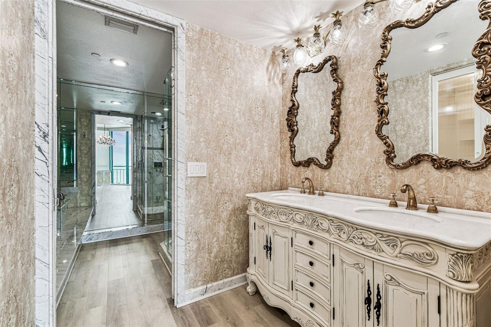 ULTIMAR THREE CONDO - Residential