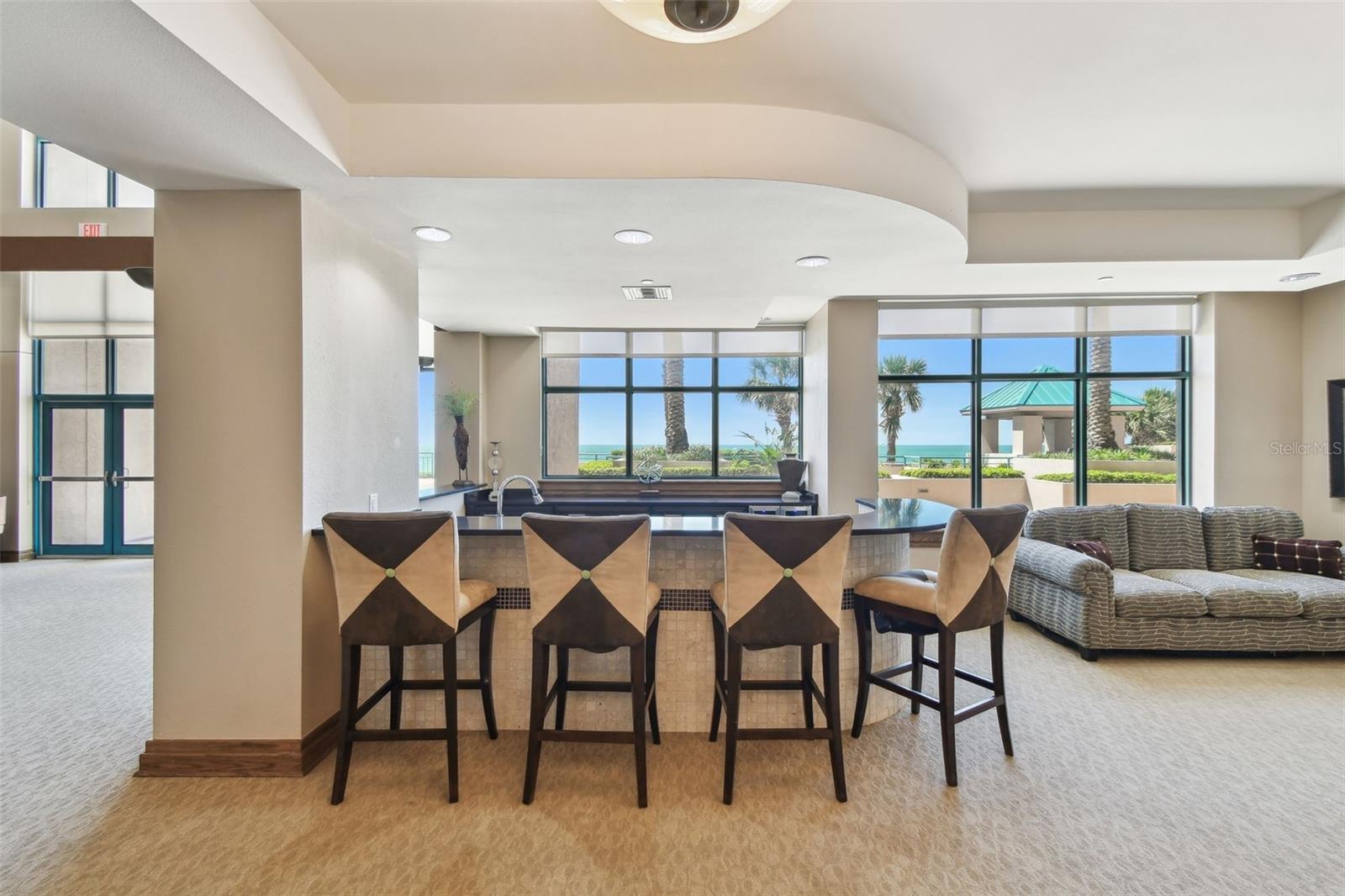 ULTIMAR THREE CONDO - Residential