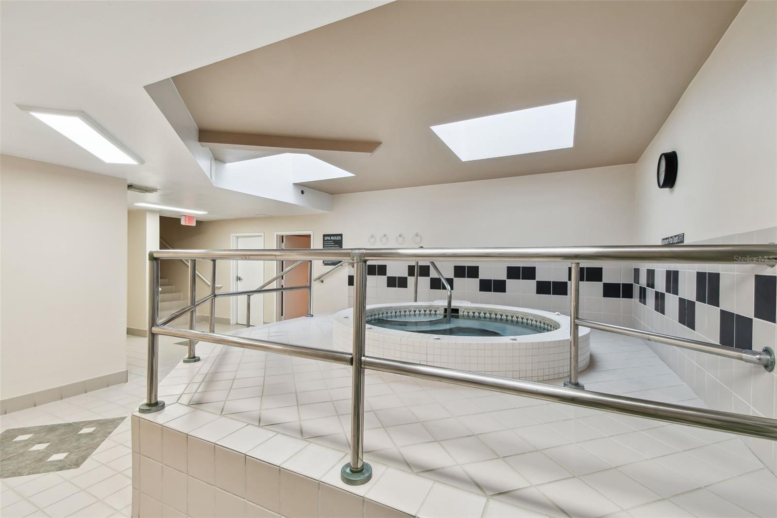 ULTIMAR THREE CONDO - Residential